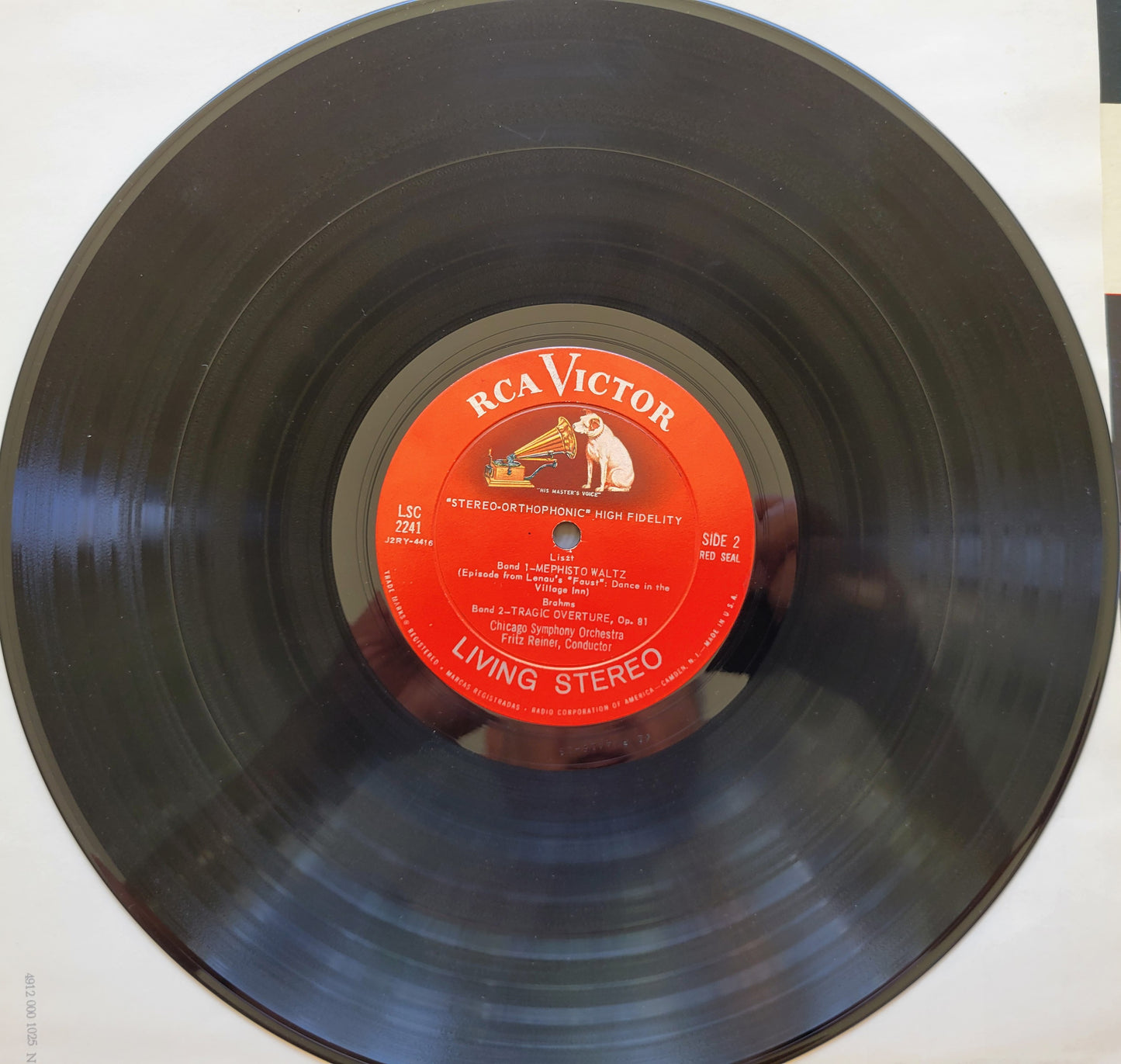 8. LP Record - Tchaikovsky: 1812 Overture and Mendelssohn: Fingal's Cave Overture