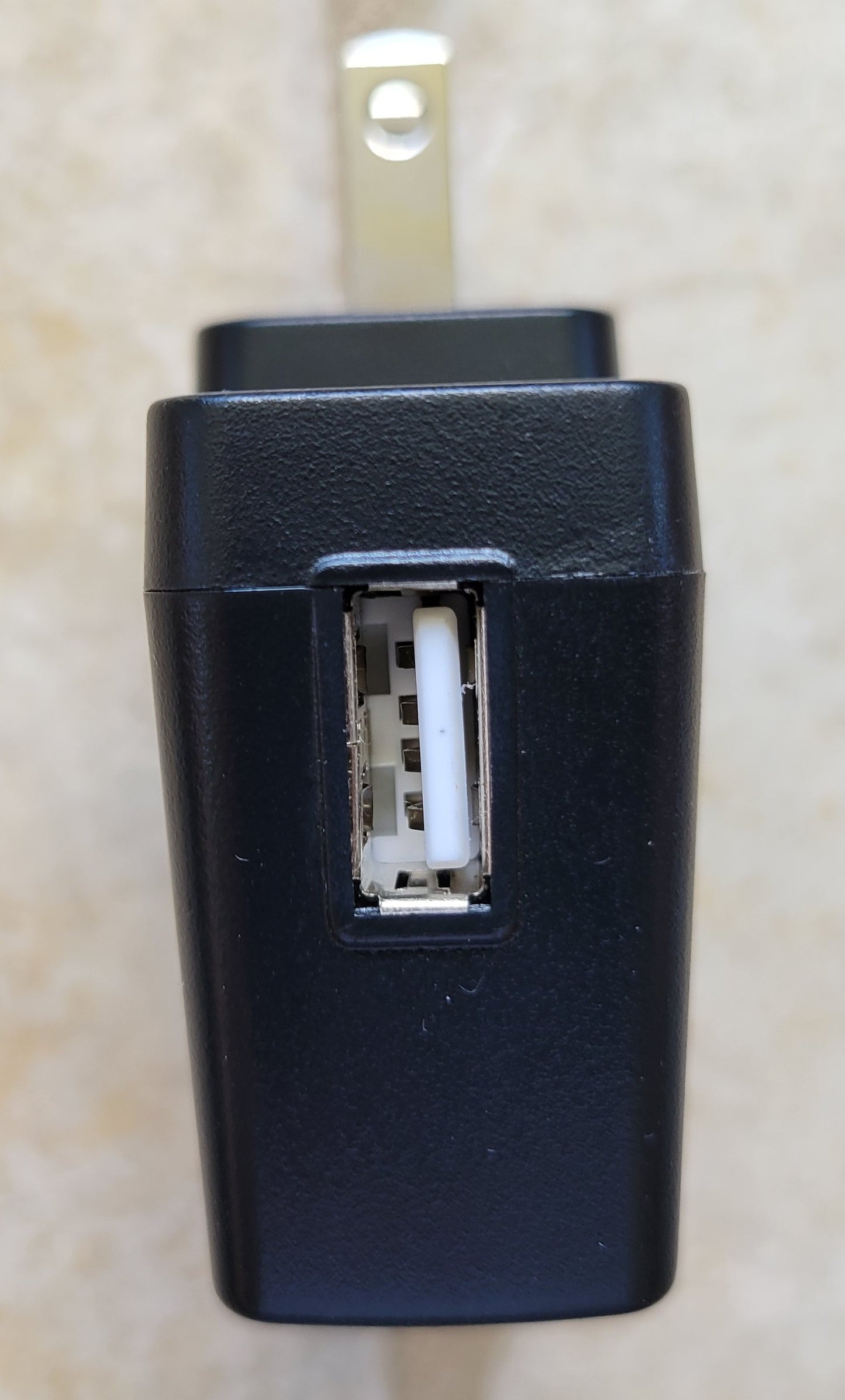 AC USB Adapter, 5V and 0.5A
